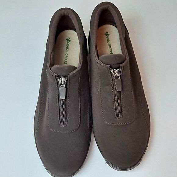 Keds Grasshopper ladies slip on NWOT - Picture 2 of 11